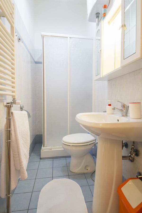 Albachiara Guest House Рим Екстериор снимка