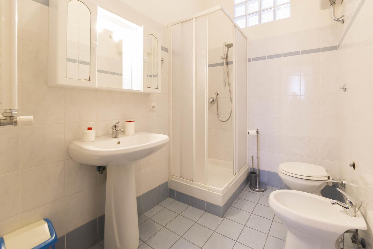 Albachiara Guest House Рим Екстериор снимка