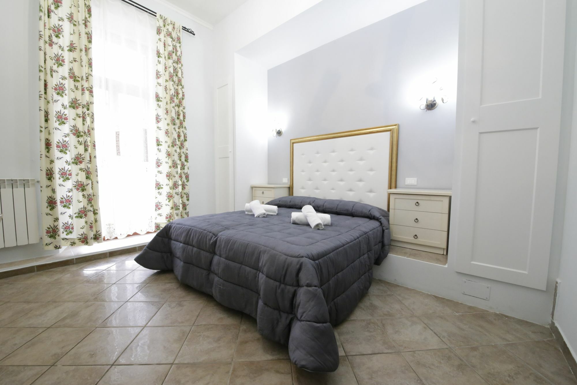 Albachiara Guest House Рим Екстериор снимка